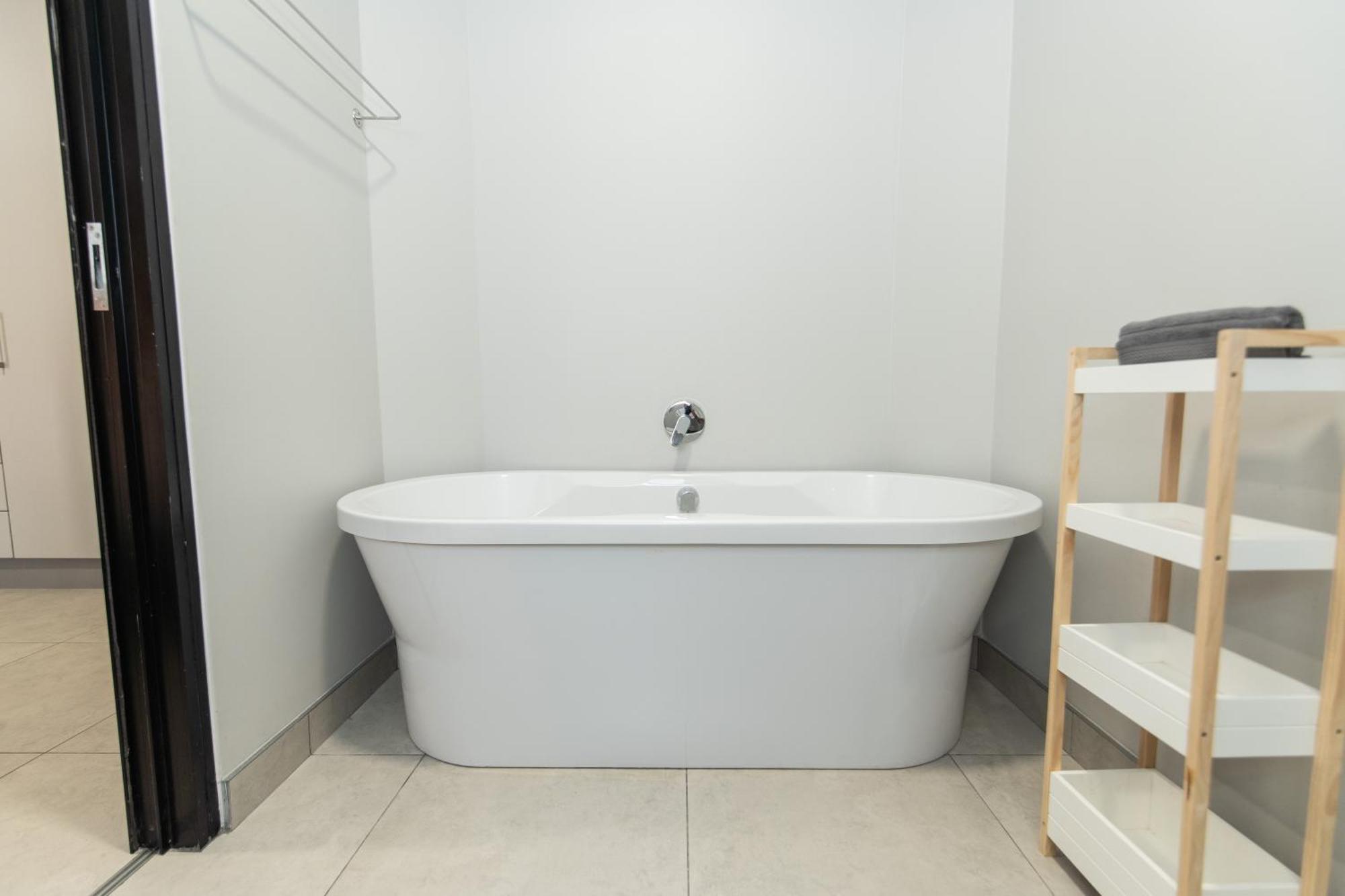 Cozy Modern Apartment At Bellamare Πορτ Ελίζαμπεθ Εξωτερικό φωτογραφία