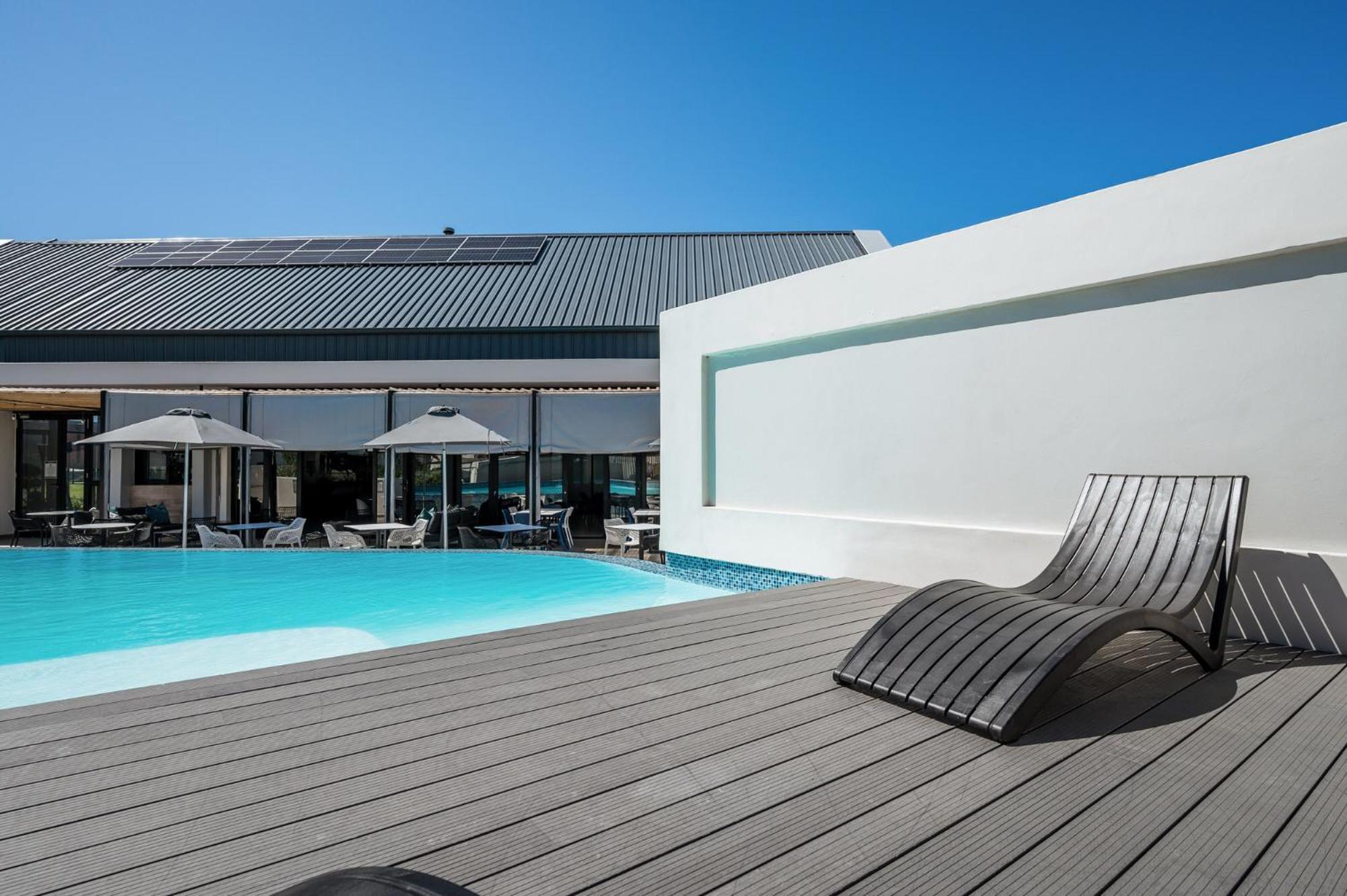 Cozy Modern Apartment At Bellamare Πορτ Ελίζαμπεθ Εξωτερικό φωτογραφία